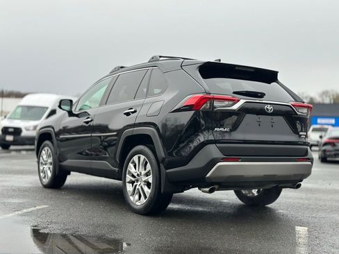 Used 2025 Toyota RAV4 Limited w/ Advanced Technology Package image 4