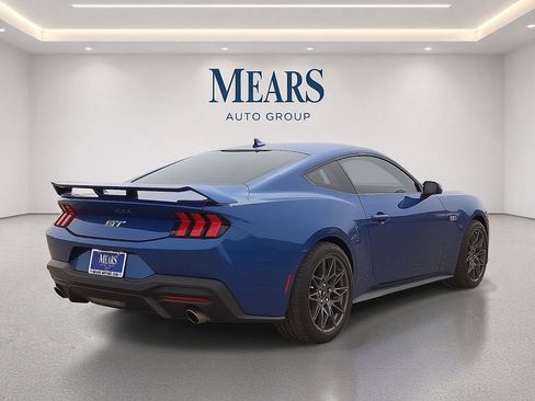 Used 2024 Ford Mustang GT Premium w/ GT Performance Package RWD image 5