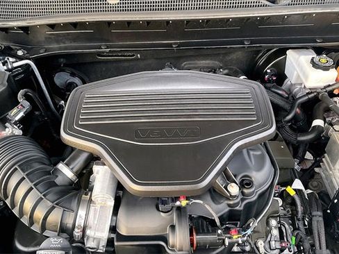 Used 2022 Chevrolet Blazer RS w/ Enhanced Convenience Package image 32