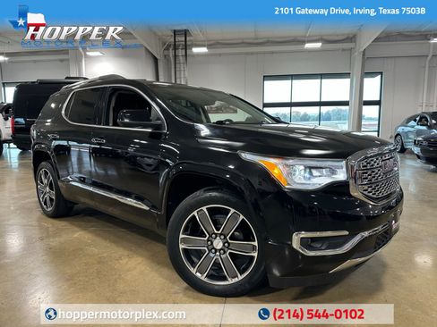 Used 2019 GMC Acadia Denali w/ Technology Package image 1