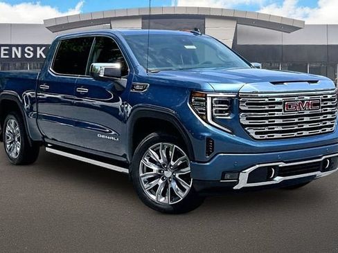 New 2026 GMC Sierra 1500 Denali w/ Denali Reserve Package AWD/4WD image 2