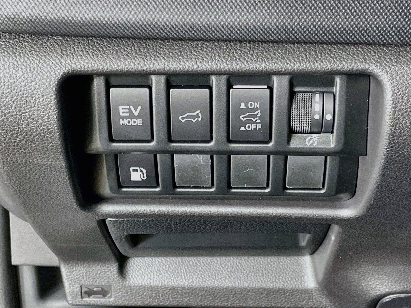 New 2026 Subaru Forester Touring AWD/4WD image 14