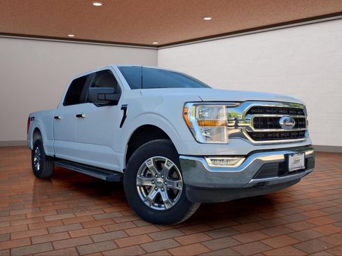 Used 2023 Ford F150 XLT w/ XTR Package AWD/4WD image 3