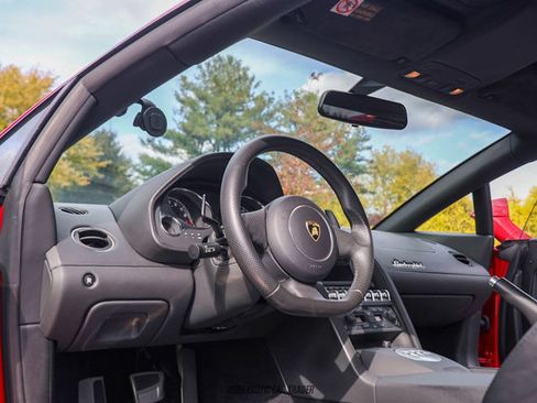 Used 2014 Lamborghini Gallardo LP 560-4 image 27