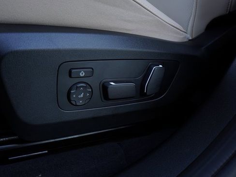 Used 2025 BMW X3 xDrive30i w/ Convenience Package image 25