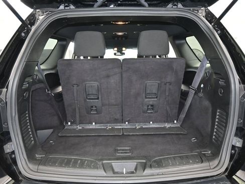 Used 2022 Dodge Durango SXT w/ Blacktop Package image 32