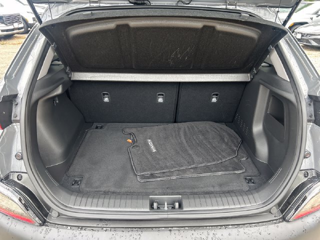 Certified 2023 Hyundai Kona SEL AWD/4WD image 24