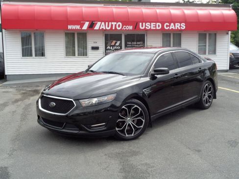 Used 2013 Ford Taurus SHO AWD/4WD image 37