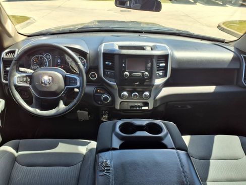 Used 2020 RAM 1500 Lone Star RWD image 9