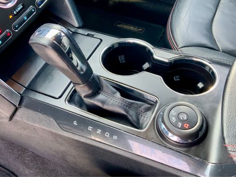 Used 2019 Ford Explorer Sport image 45