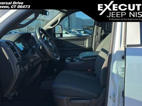 Used 2024 RAM 3500 Tradesman image 9