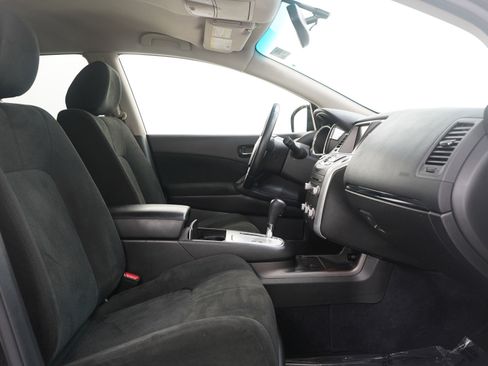 Used 2013 Nissan Murano SV w/ Value Pkg image 13