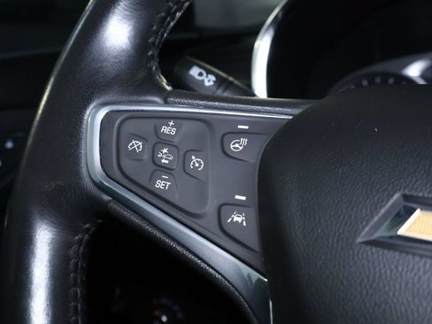 Used 2022 Chevrolet Equinox Premier AWD/4WD image 23