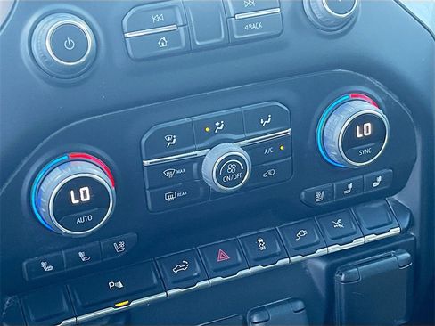 Used 2022 Chevrolet Silverado 1500 LTZ w/ LTZ Convenience Package II image 16