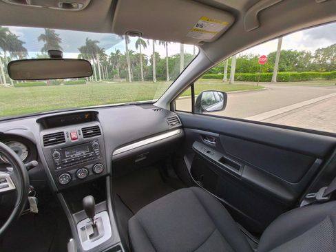 Used 2014 Subaru Impreza 2.0i Premium w/ All-Weather Package w/CVT AWD/4WD image 26