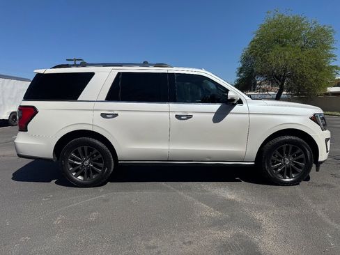 Used 2019 Ford Expedition Limited w/ Equipment Group 301A image 6