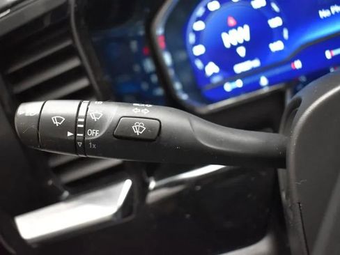 Used 2023 Chevrolet Silverado 1500 LT image 26