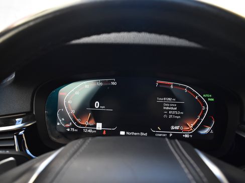 Used 2020 BMW 530i w/ Convenience Package image 32