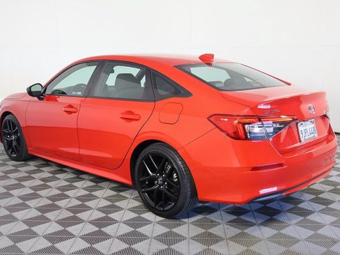 Used 2024 Honda Civic Sport image 6