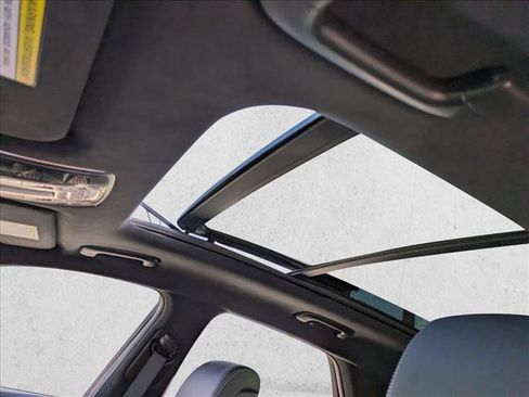 Used 2024 Genesis GV70 3.5T Sport w/ Sport Advanced Package image 16