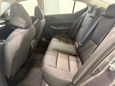 Used 2024 Nissan Altima 2.5 SV image 21