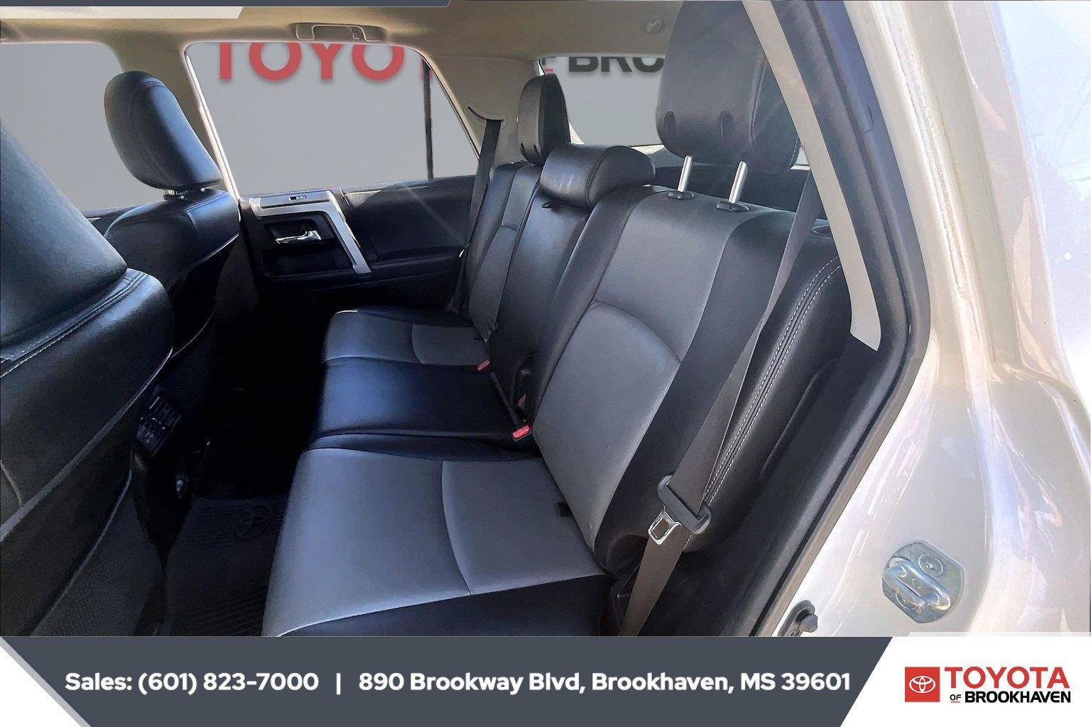 Used 2021 Toyota 4Runner SR5 Premium w/ Moonroof Package AWD/4WD image 19