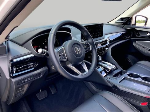 Used 2026 Acura MDX FWD w/ Technology Package image 16