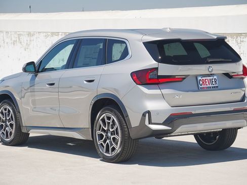Used 2025 BMW X1 xDrive28i w/ Convenience Package AWD/4WD image 7