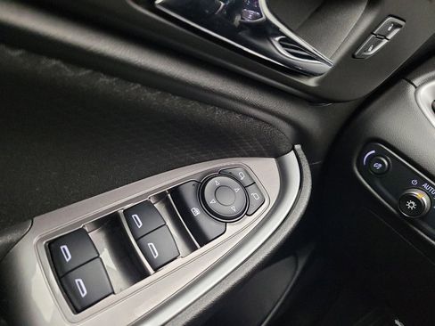 Used 2024 Chevrolet Malibu LS FWD image 27