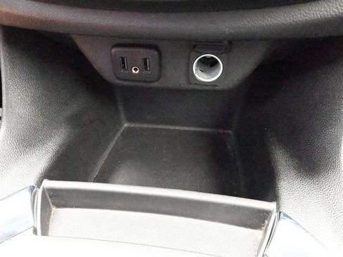 Used 2021 Chevrolet Traverse LT w/ LPO, Floor Liner Package FWD image 41