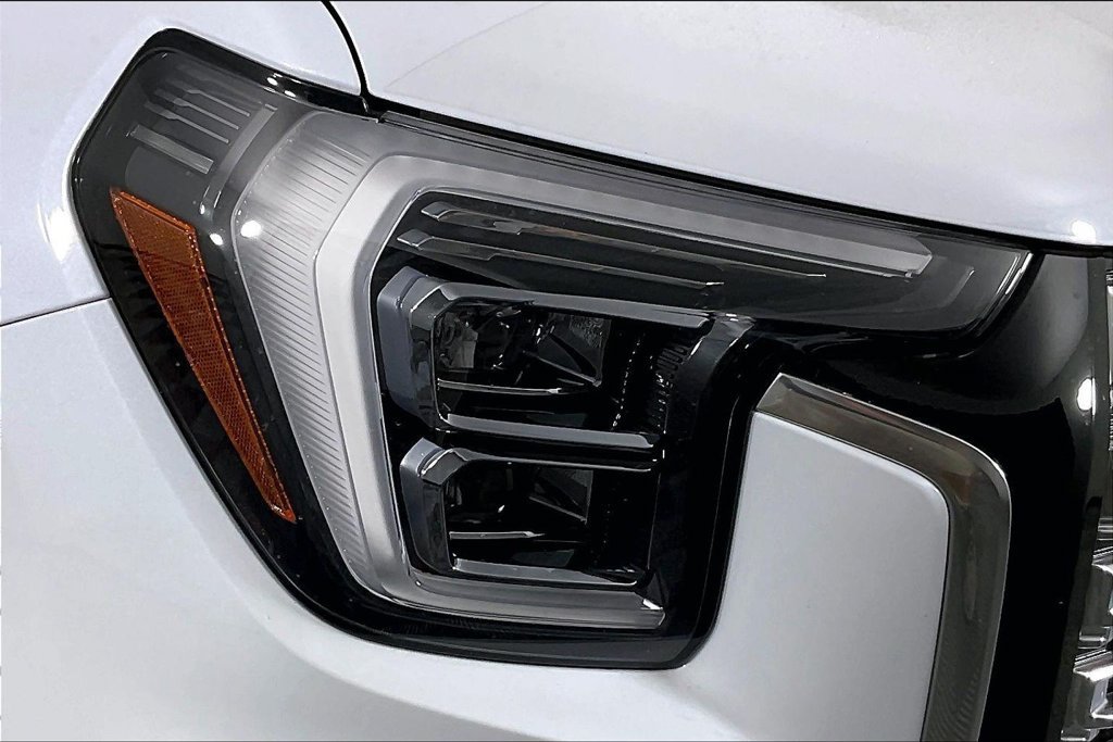 Used 2026 GMC Terrain Denali w/ LPO, Floor Liner Package AWD/4WD image 26