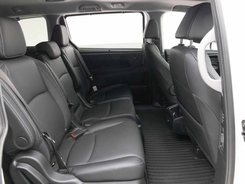 Used 2024 Honda Odyssey EX-L image 18