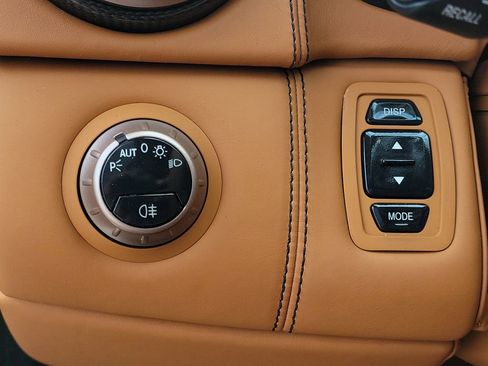 Used 2014 Ferrari California RWD image 38
