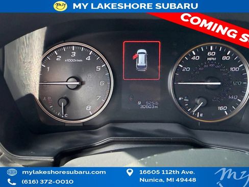 Used 2025 Subaru Outback Wilderness AWD/4WD image 11