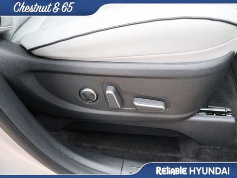 Certified 2025 Hyundai Palisade SEL FWD image 10