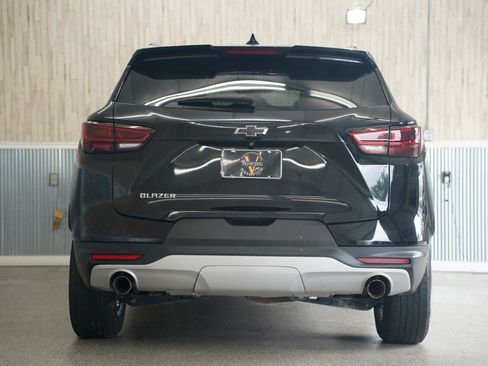 Used 2024 Chevrolet Blazer LT w/ Convenience Package FWD image 9