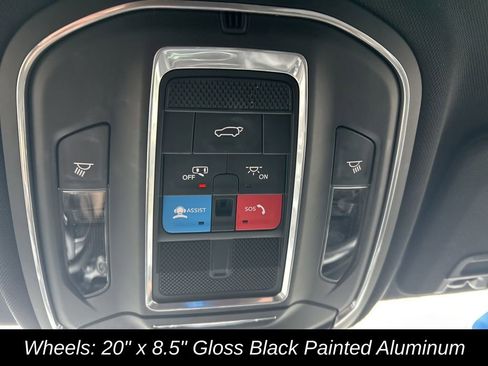 Certified 2022 Jeep Grand Cherokee L Laredo image 26