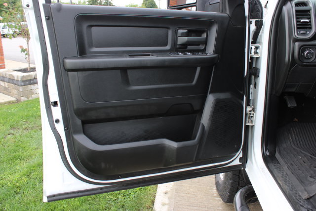 Used 2024 RAM 3500 Tradesman AWD/4WD image 11