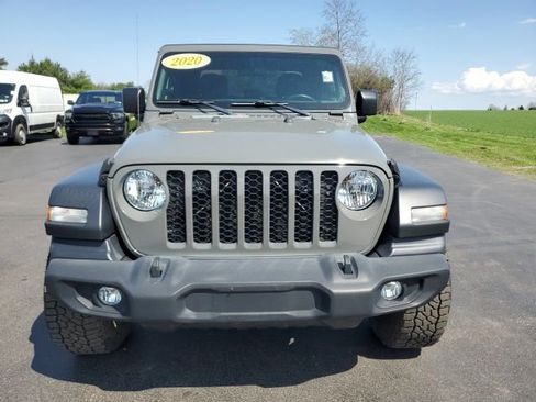 Used 2020 Jeep Gladiator Sport w/ Trailer Tow Package AWD/4WD image 8