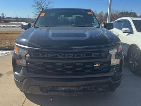 Used 2023 Chevrolet Silverado 1500 W/T w/ WT Value Package image 2