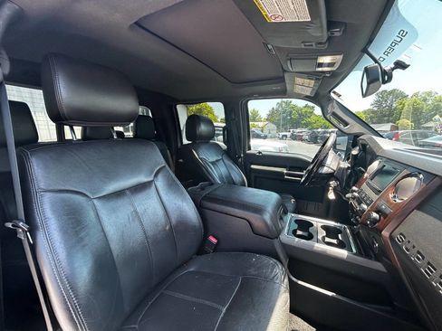 Used 2012 Ford F350 Lariat w/ Lariat Interior Pkg AWD/4WD image 6