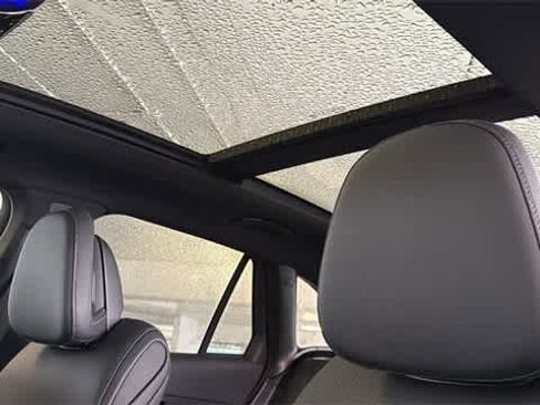 Used 2025 Mercedes-Benz GLC 300 4MATIC image 80