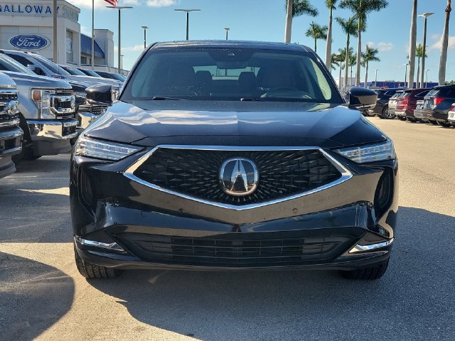 Used 2022 Acura MDX w/ Technology Package FWD image 2