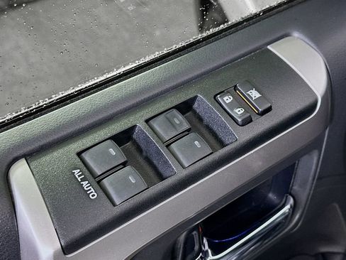 Used 2022 Toyota 4Runner Limited RWD image 20