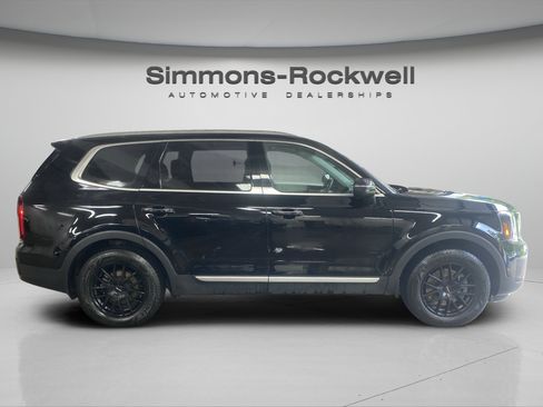 Used 2024 Kia Telluride S w/ S Sunroof Package AWD/4WD image 6