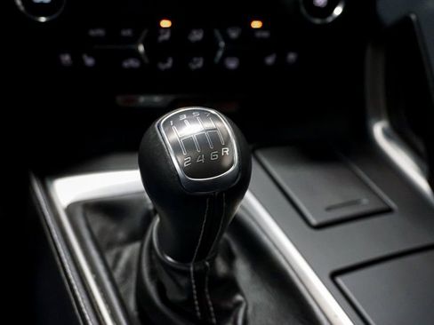 Used 2019 Chevrolet Corvette Z06 w/ Z07 Performance Package image 17