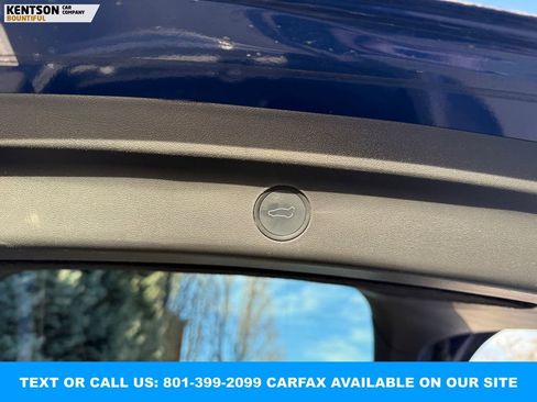 Used 2021 Tesla Model Y Long Range image 32