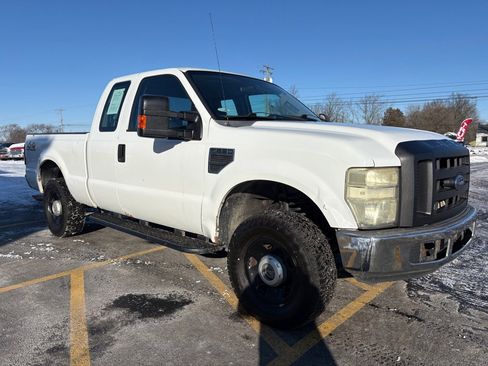 Used 2008 Ford F250 4x4 SuperCab Super Duty image 4