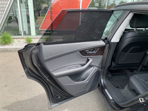 Certified 2023 Audi Q8 Prestige w/ Prestige Package AWD/4WD image 15