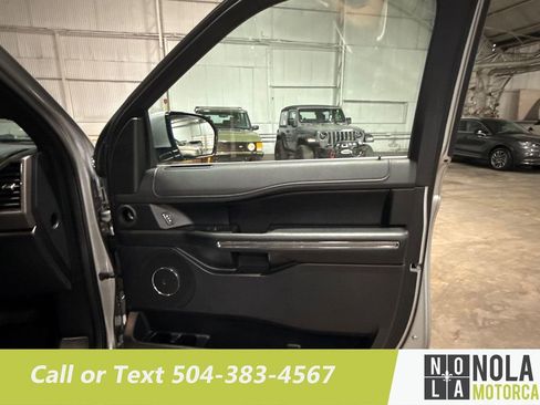 Used 2020 Ford Expedition XLT w/ Equipment Group 202A image 28